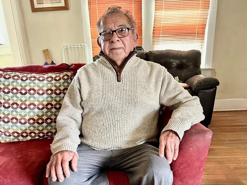 svmow-luis-brito St. Vincent Meals on Wheels Client Luis Brito